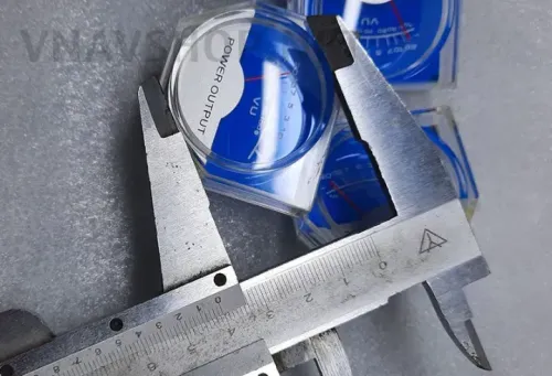 Hình ảnh 1 chiếc đồng hồ Vu tròn 40mm xanh dương lắp cho âm ly