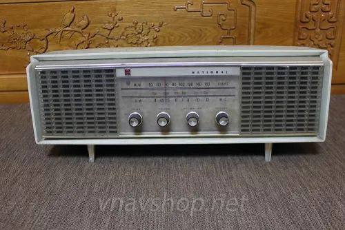 Hình ảnh RADIO BÓNG ĐÈN NATIONAL – HƠI THỞ THỜI GIAN TRONG TỪNG NỐT NHẠC